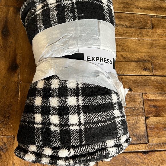 Express Other - Express blanket